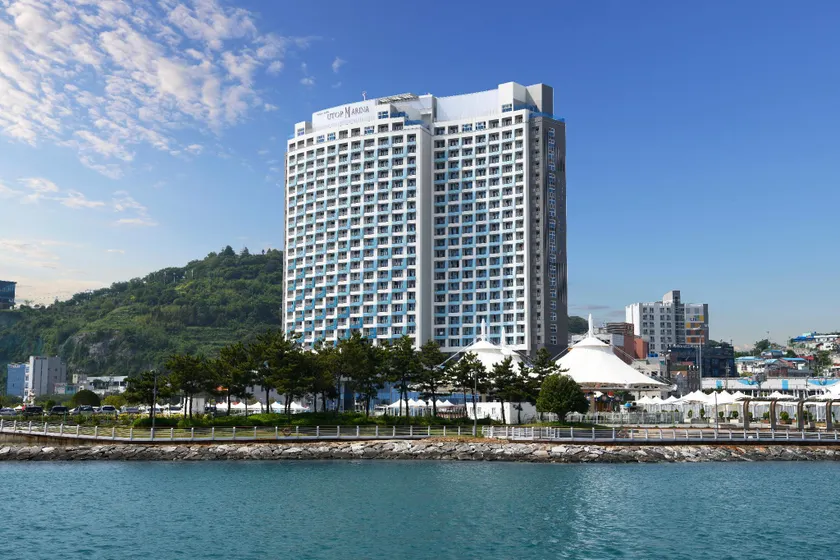 Yeosu Expo Utop Marina Hotel Resort - Image 1