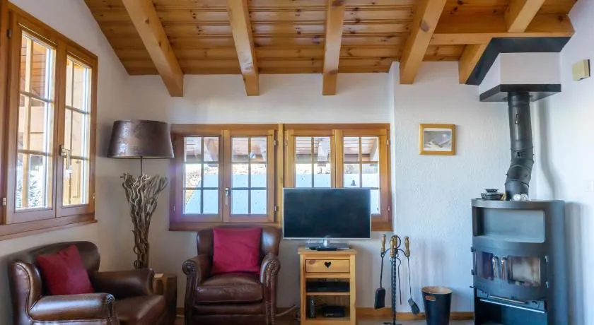 Chalet le Joyau in Nendaz - Sleeps 6 - Panoramic Views - 4 Vallées - Image 1