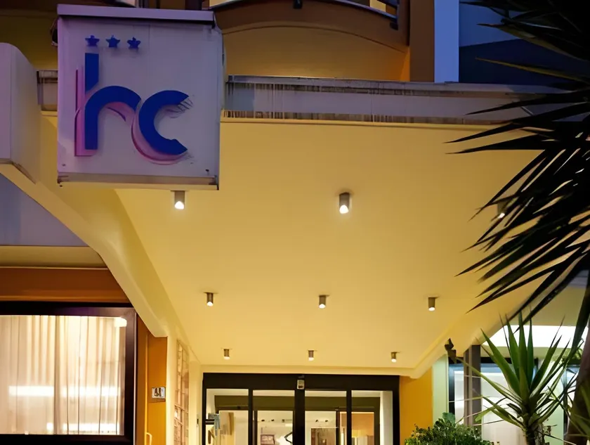 Hotel Canguro - Image 1