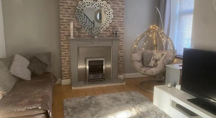 Beautiful Views Welsh Retreat 2bedroom - Image 1