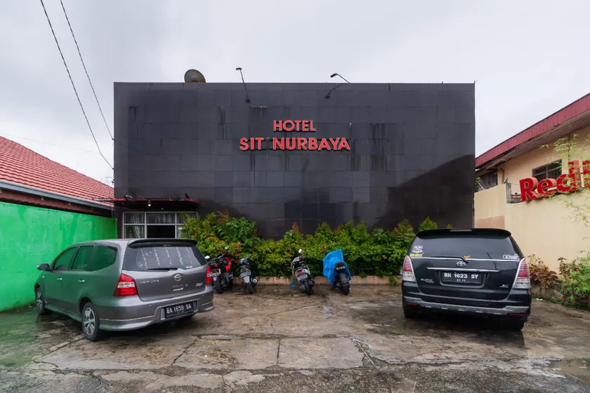 Plaza Andalas Padang 2 - Image 1