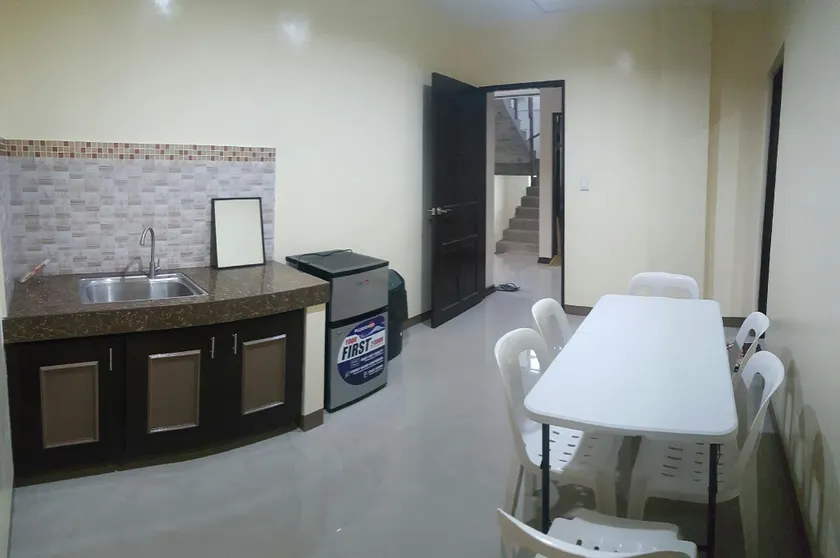 Northwing Apartelle (Transient Unit 7) - Image 1