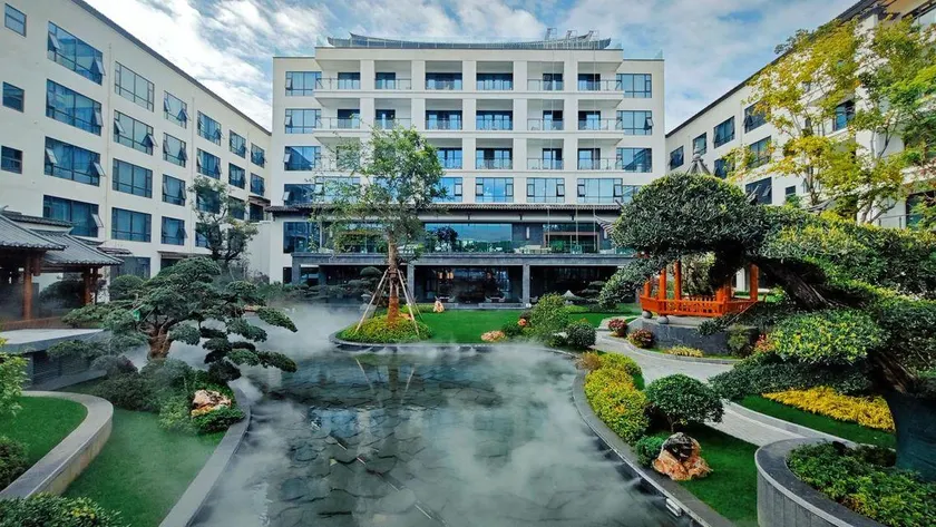 Xinhe International Hotel - Image 1