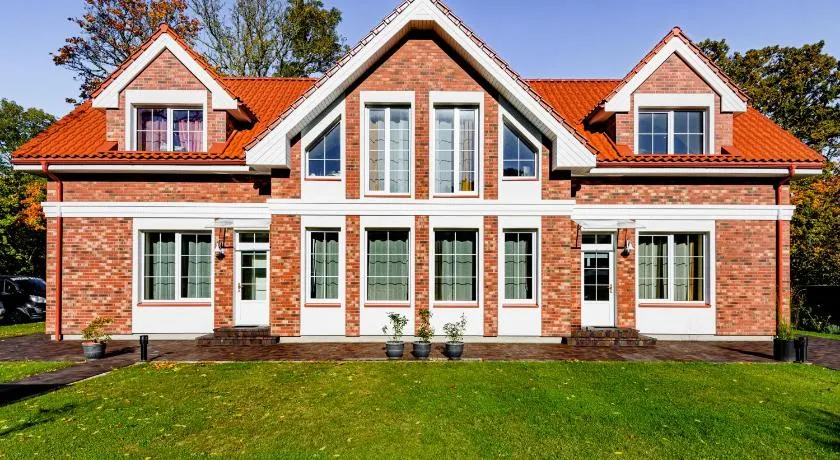 Ąžuolo vila - Image 1