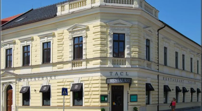 Hotel Tacl - Image 1