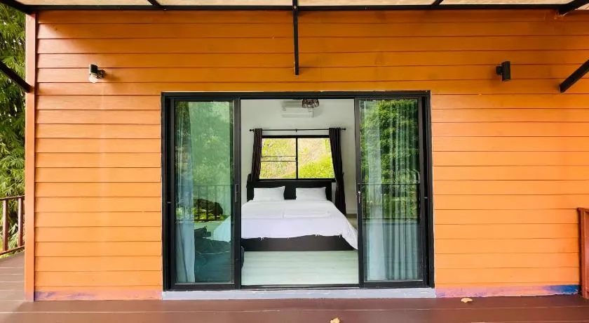 บ้านสกุลลี-House of Lee - Image 1