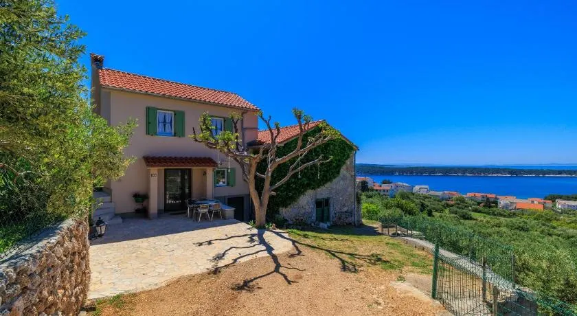 House Dragan D - Image 1