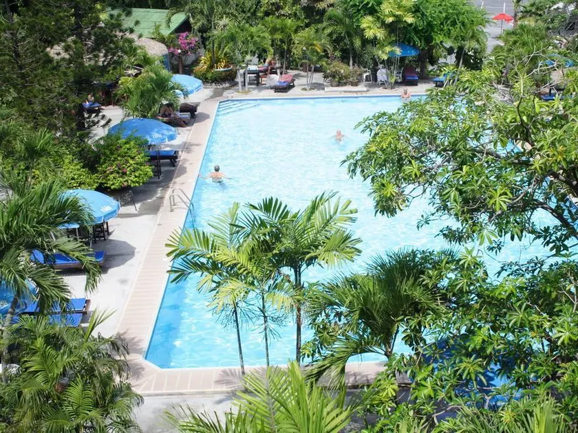Palm Garden Hotel - Image 1