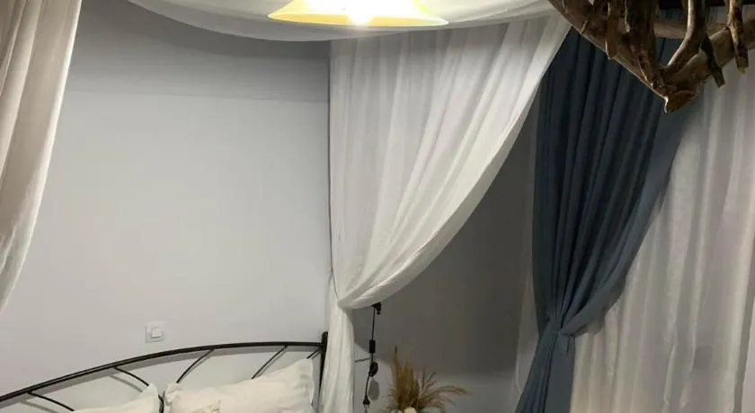 Mary's apartment - Image 1