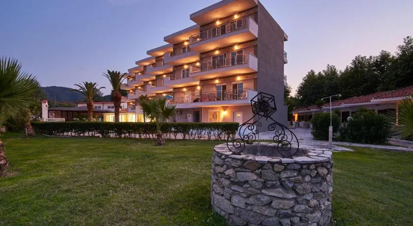 Hotel Sarti Beach - Image 1