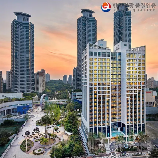 Staz Hotel Premier Dongtan - Image 1
