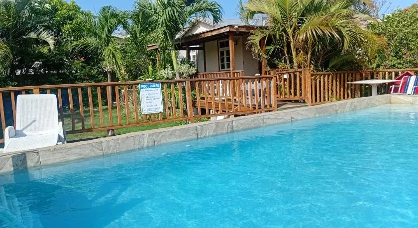 The Pool House - Image 1