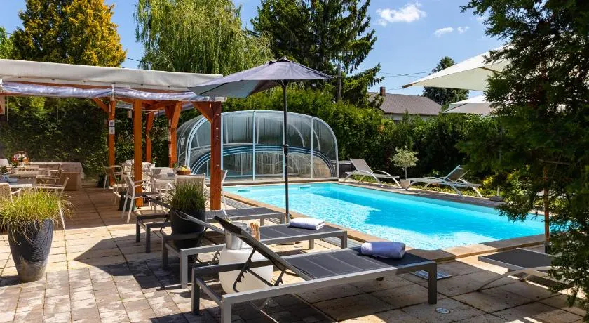 Balaton Fantasy Villa - Image 1