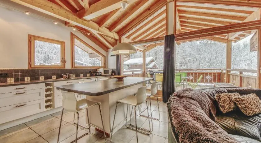 Chalet Minouche - Image 1