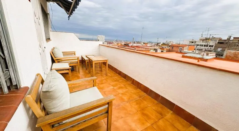 Sky Terrace Les Roquetes - Image 1