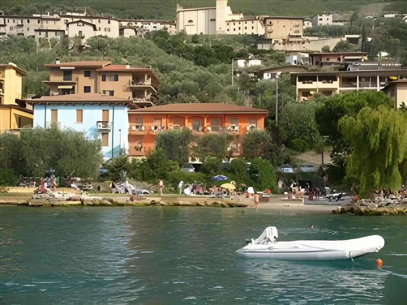 Hotel Smeraldo - Image 1