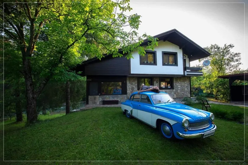 Waterfall Guests House - Image 1