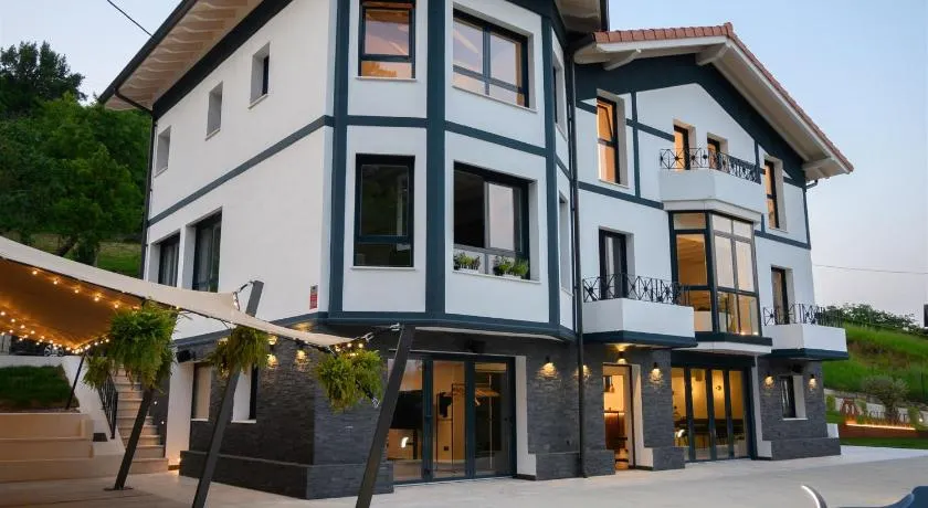 Neguetxea Boutique Guest House - Image 1