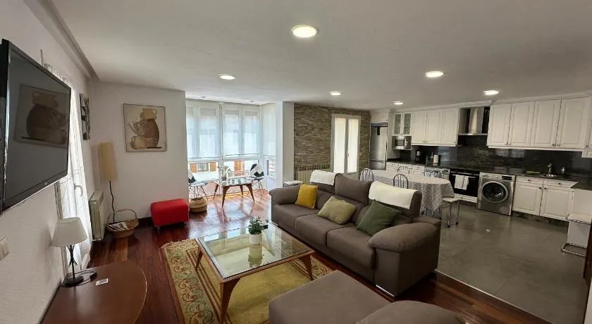 Precioso apartamento en el corazón de Elizondo - Image 1