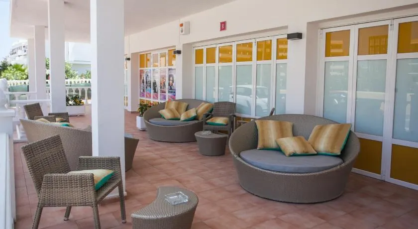 Hostal Los Pinos - Image 1