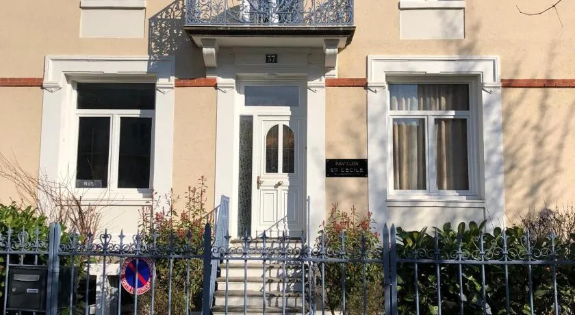 Prestige Sainte Cécile 7 - T3 central -jardin partagé - Image 1