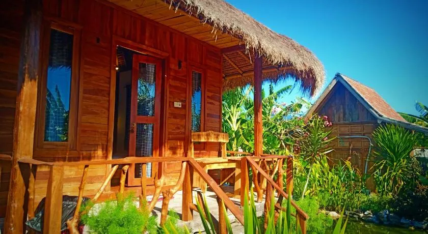 Umah Kayu 1-Menjangan homestay - Image 1
