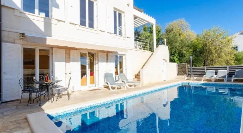 Spacious Villa Radevenjić with Outdoor Pool - Image 1