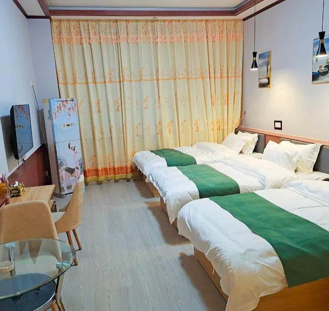 Changyi Fuhua Hotel - Image 1