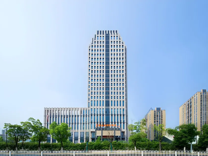 Vienna International Hotel Wuhan Wangjiawan Renxin Hui - Image 1