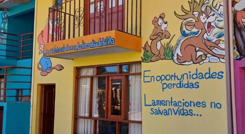 La Fábula-Amarilla - Image 1