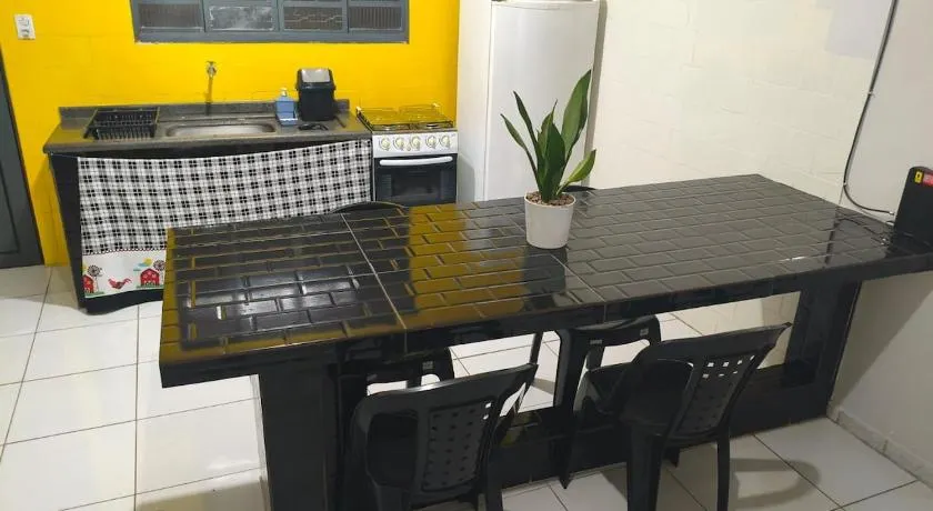 Apartamento Bem Localizado - Image 1