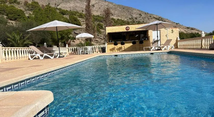 Casa pajarera - Image 1