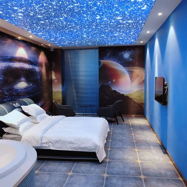 Meet Theme Hotel (Huigou Plaza West Gate) - Image 1