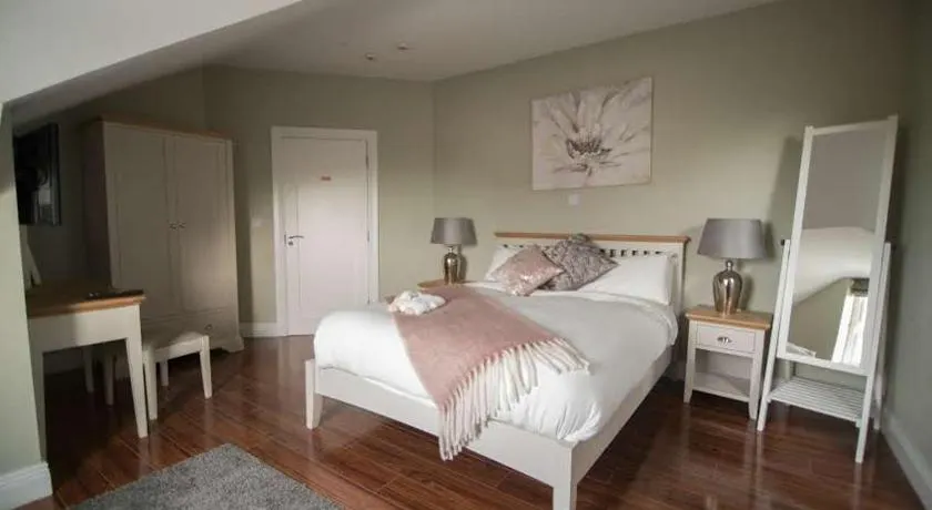 West Haven House - Image 1