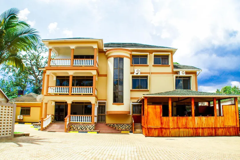 Alfa Hotel Munyonyo - Image 1