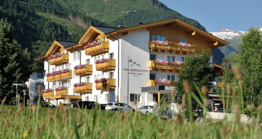 Hotel Vier Jahreszeiten - Image 1