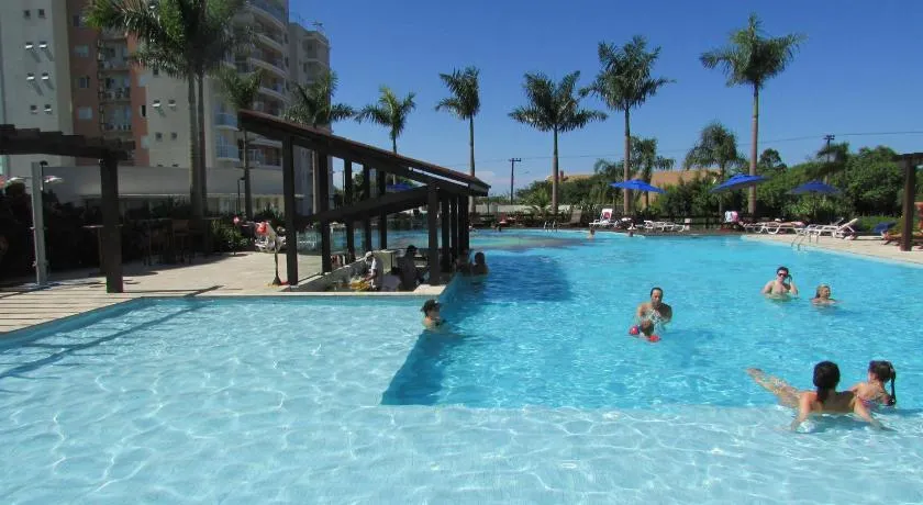 Apartamento em Condominio na Penha - Image 1