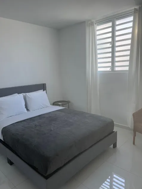 Arecibo Hotel 3201 - Image 1