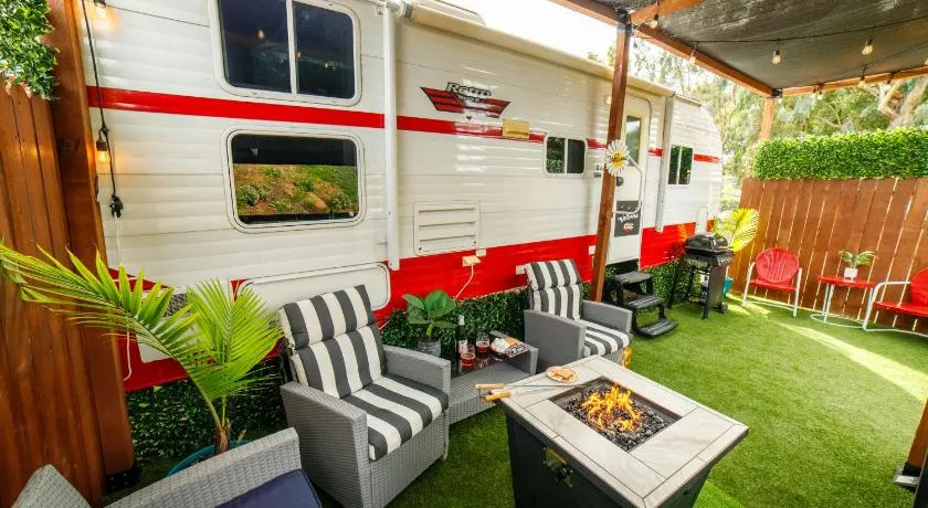 Darling Daisy Retro RV Adventure - Image 1