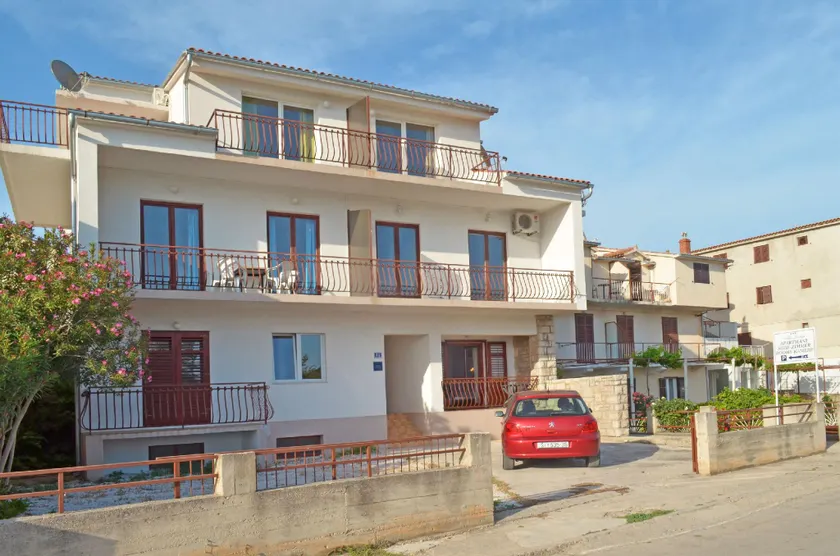 Apartments Jerko - Image 1