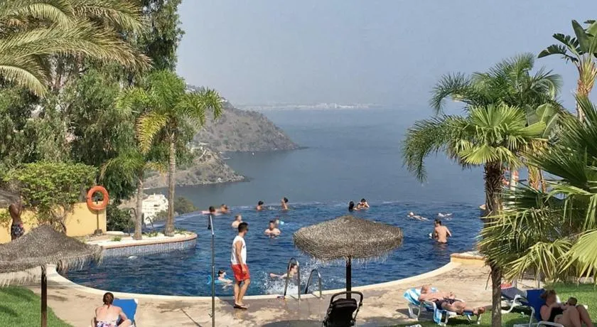 Tropical Andalusian place - Image 1
