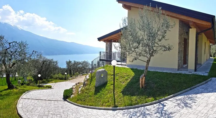 Appartamenti Villa Vagne by Gardadomusmea - Image 1