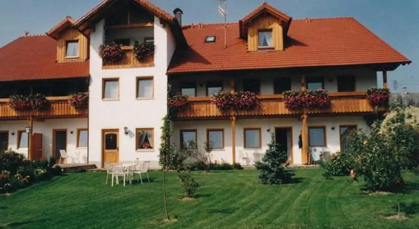 Appartementhaus "Haflinger Hof" - Image 1