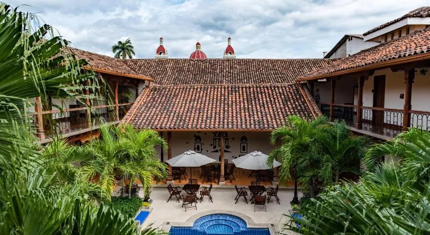 Hotel Plaza Colon - Granada Nicaragua - Image 1