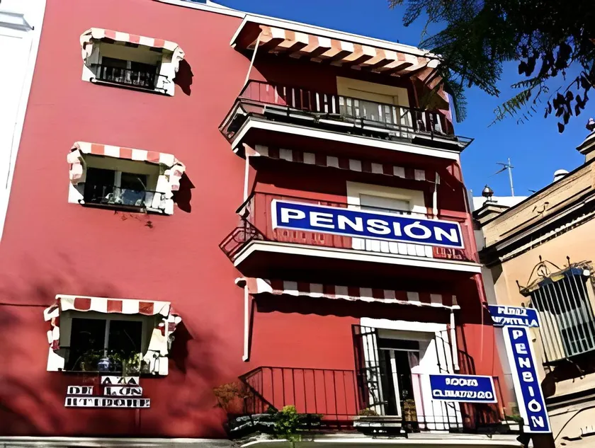 Pension Perez Montilla - Image 1