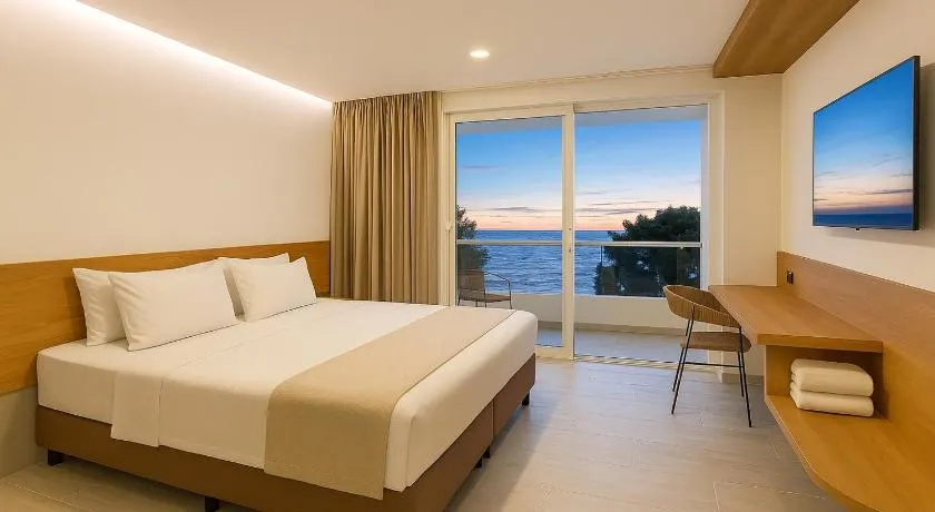Stanza Del Mar - Image 1