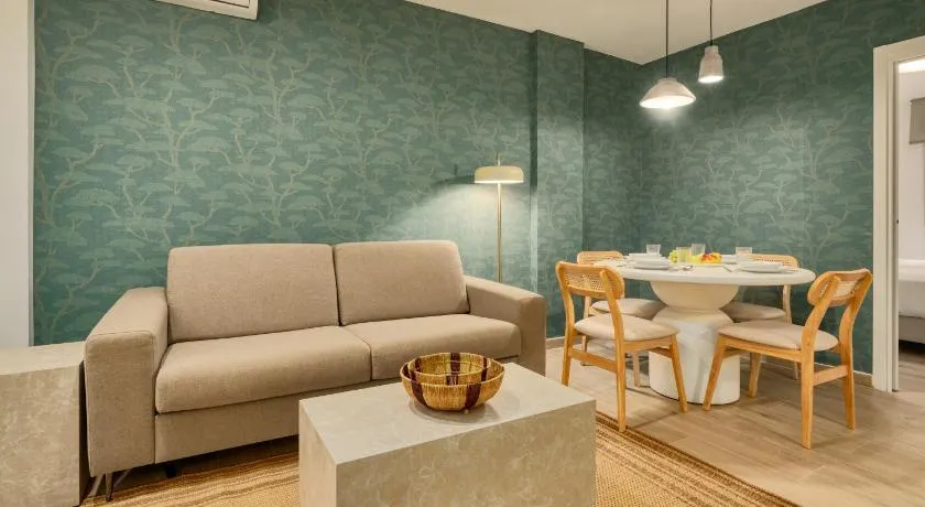 MOON Apartments - Image 1