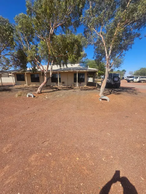 Cadney Park Accommodation - Image 1