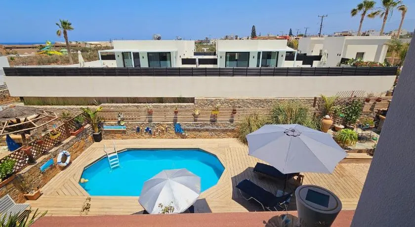 Villa Carmi Private Pool - Image 1