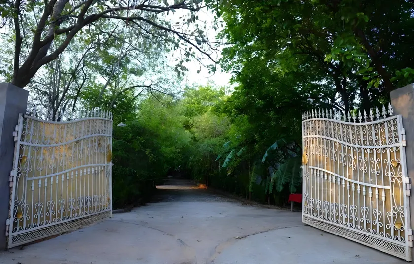 TWYLA FARMS AND RESORTS - Image 1